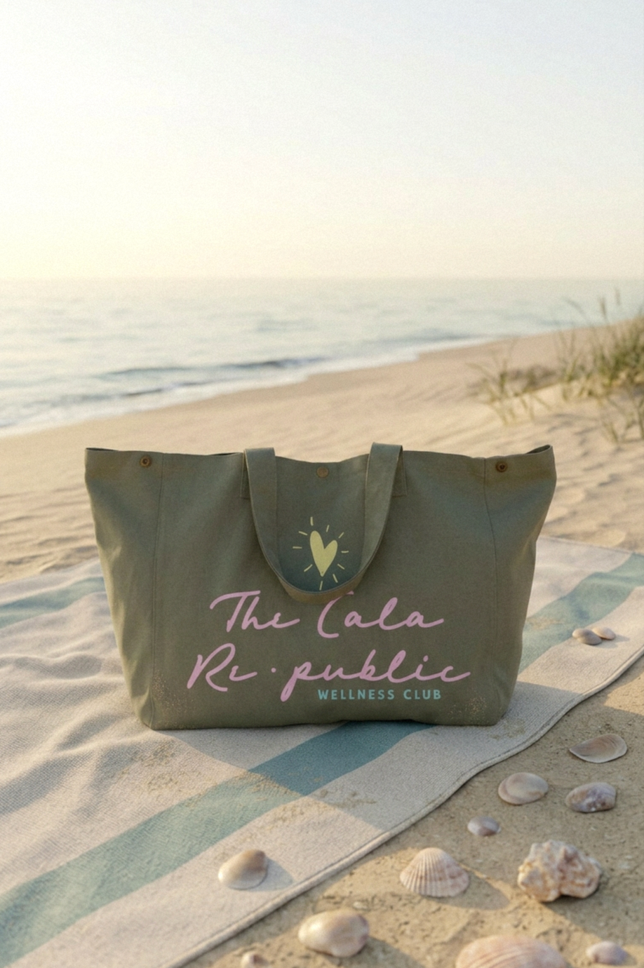 The Cala Re·public Bolso